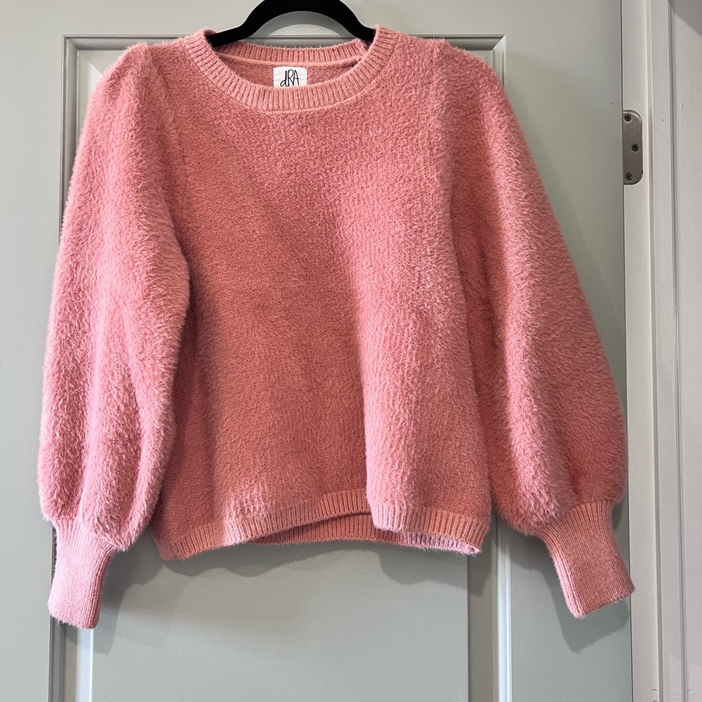 dRA Sweater - Picture 3 of 5